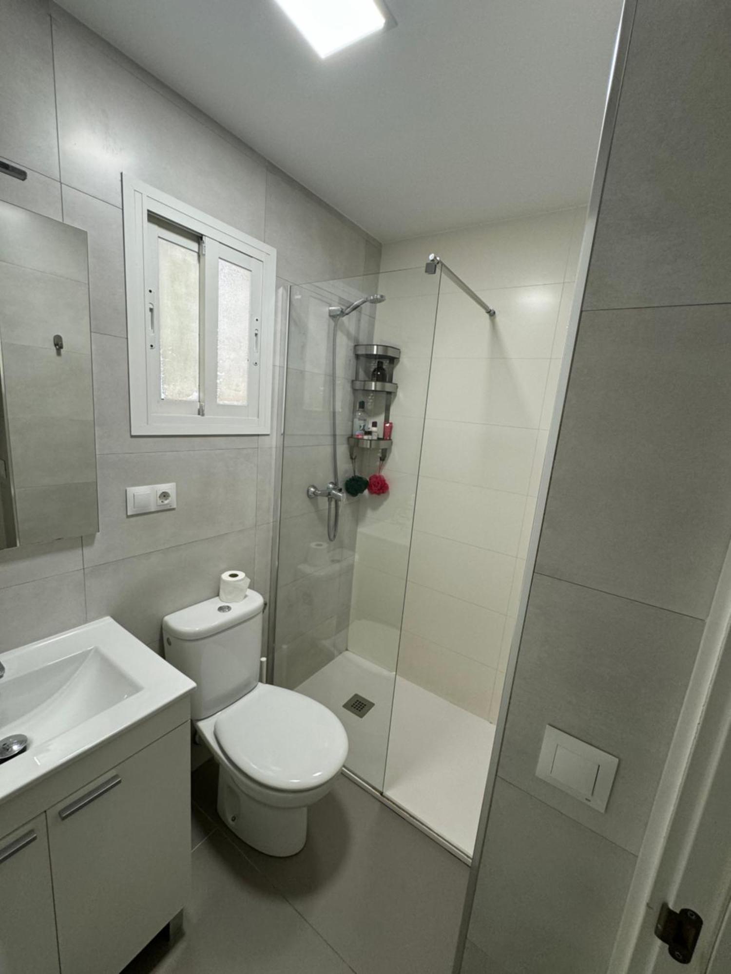 Malaga Beach, Pedregalejo Apt.4/6 2 Hab. Dış mekan fotoğraf