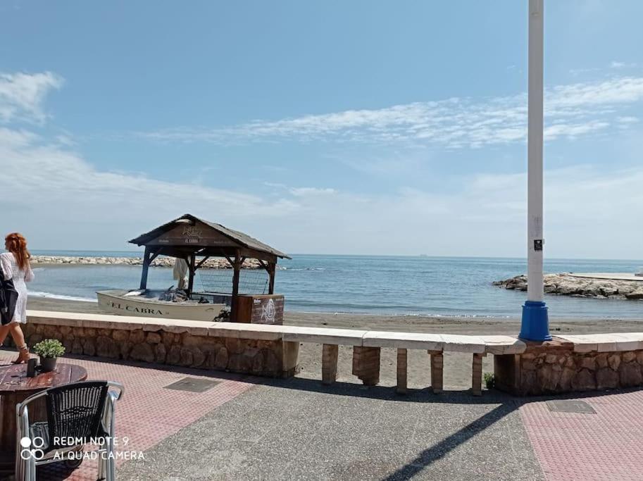 Malaga Beach, Pedregalejo Apt.4/6 2 Hab. Dış mekan fotoğraf